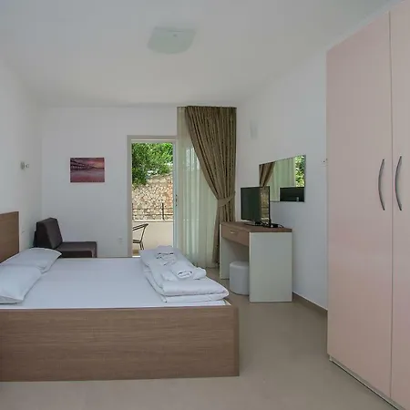 Aquamarine Apartman *